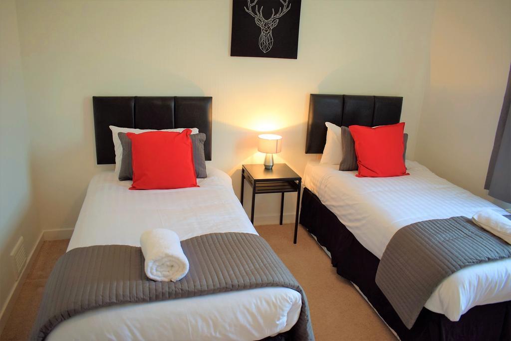 Kelpies Serviced Apartments Macgregor- 2 Bedrooms Grangemouth Exterior photo